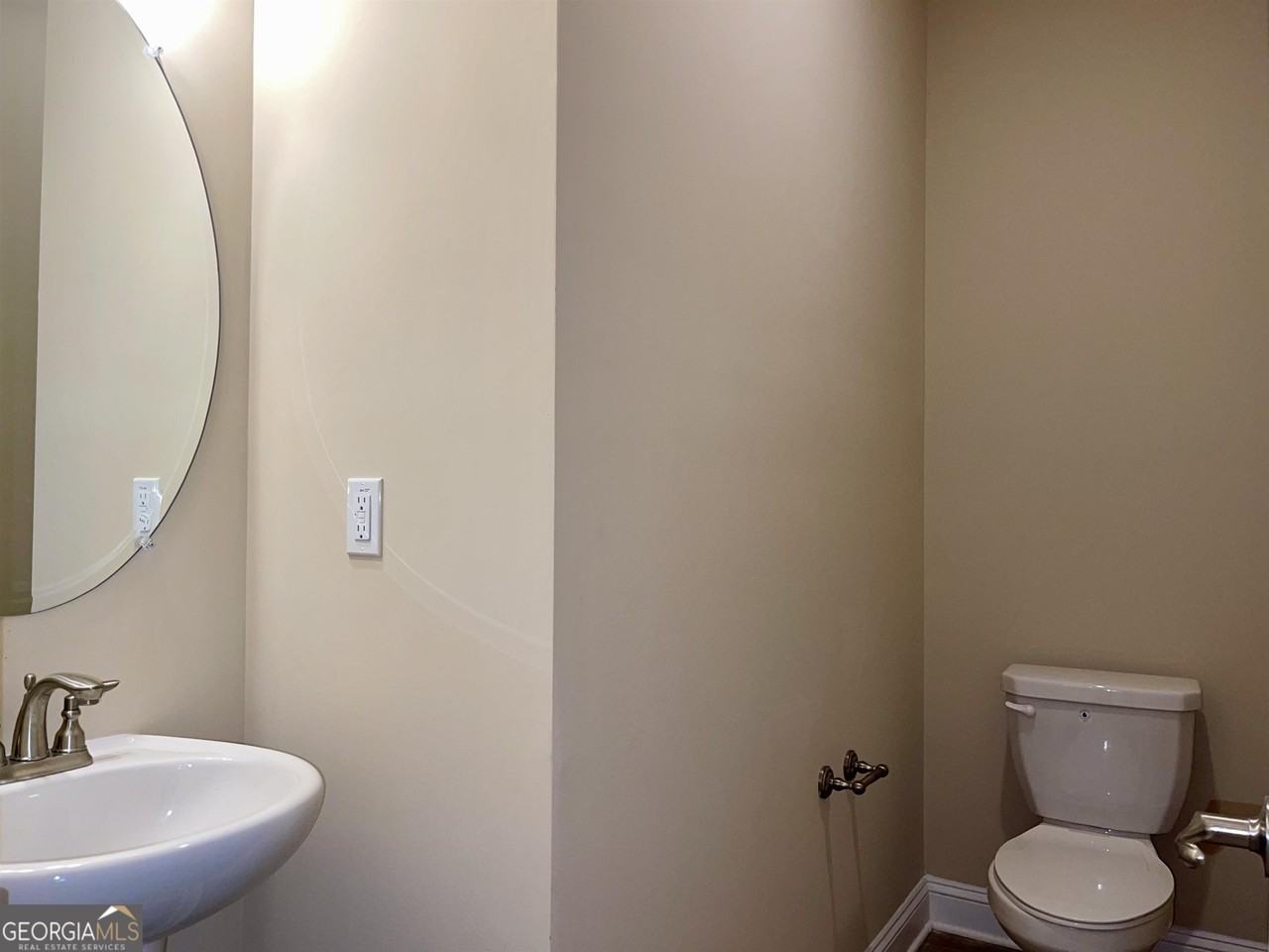 2651 Lovejoy Crossing Ln - Photo 3 of 19
