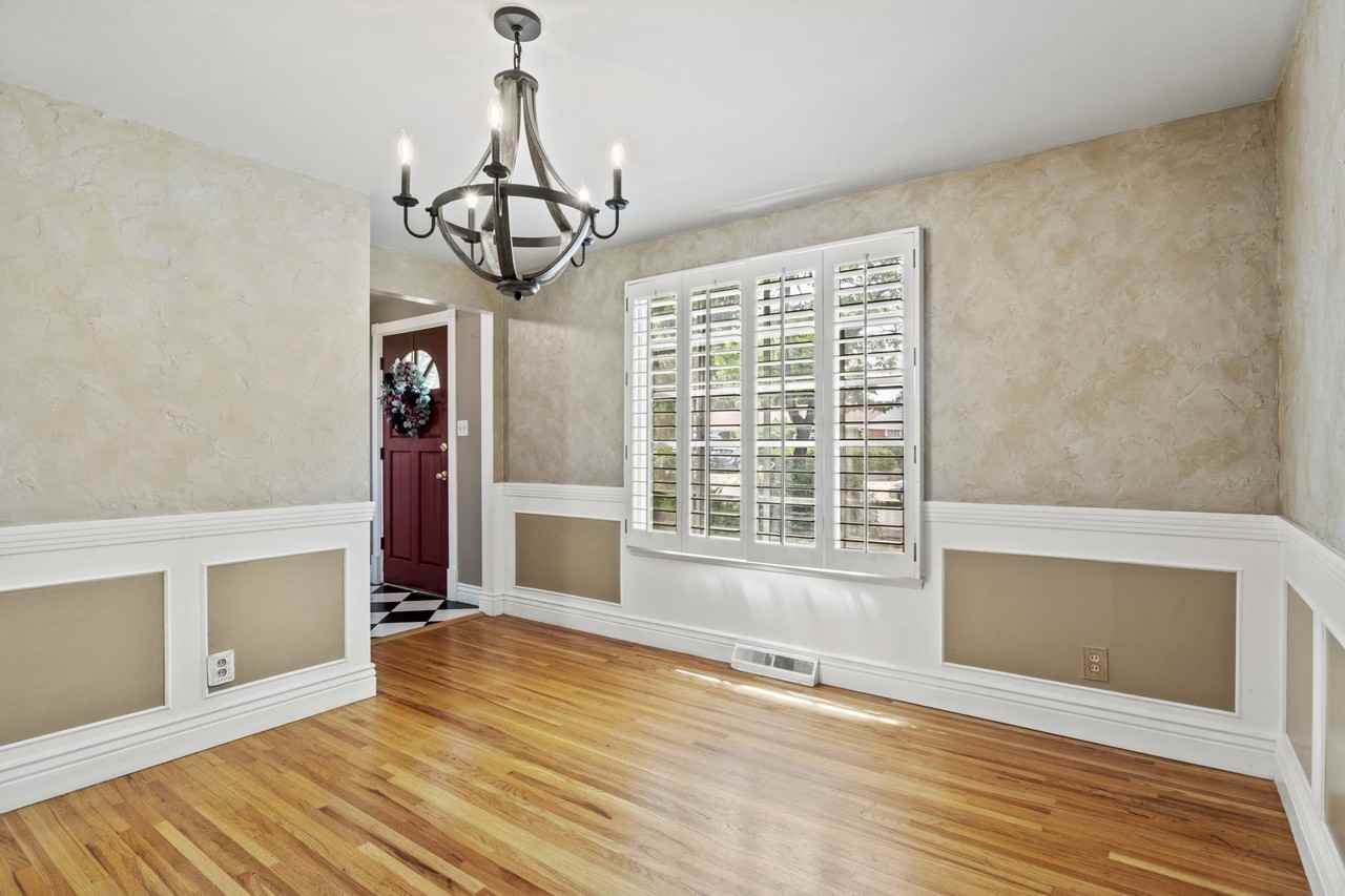 2912 Drakestone Dr #1 - Photo 4 of 10