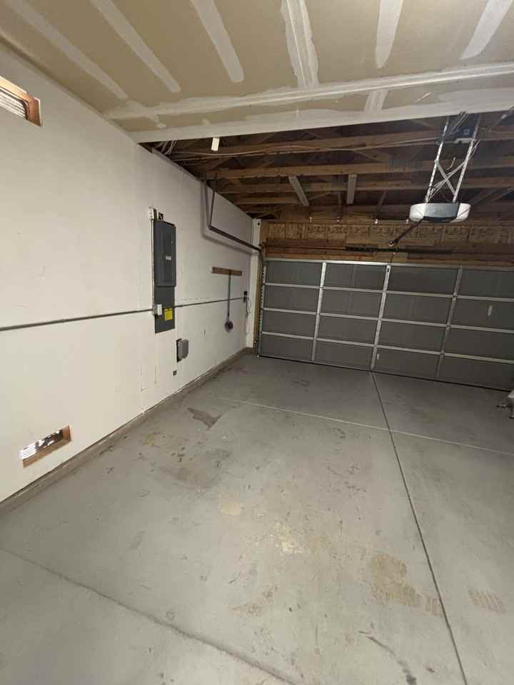 6601 Shiprock Dr Ne #1 - Photo 4 of 10