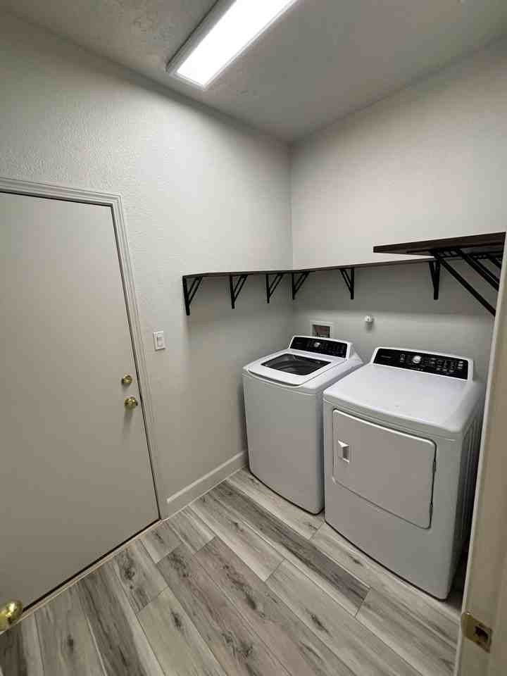 6601 Shiprock Dr Ne #1 - Photo 5 of 10