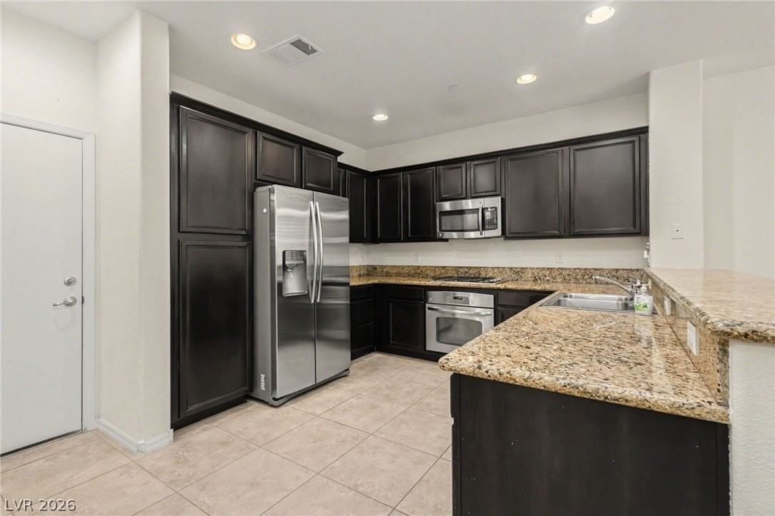 11368 Belmont Lake Dr #102 - Photo 5 of 36