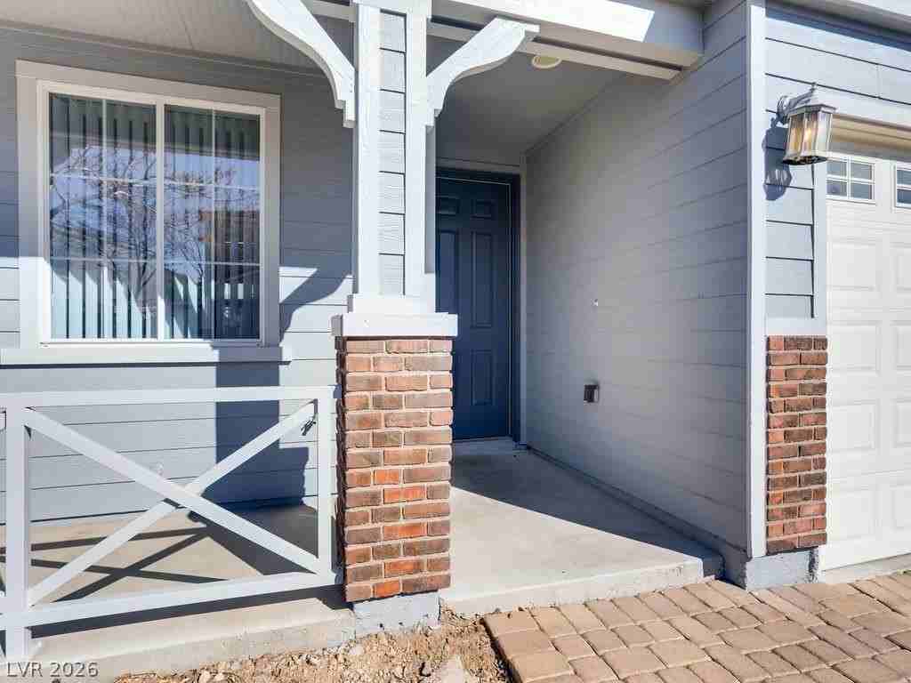6178 Arbor Valley Ave - Photo 3 of 28