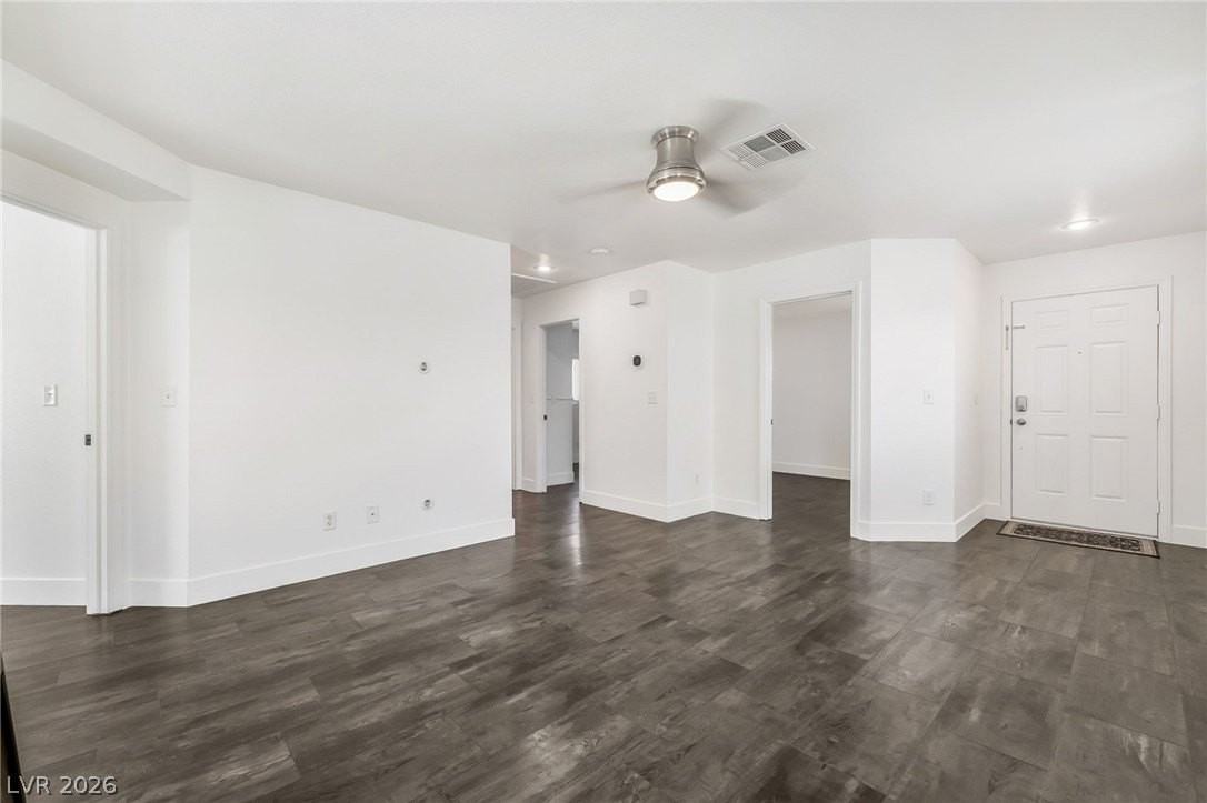 9976 Perceval St - Photo 6 of 19