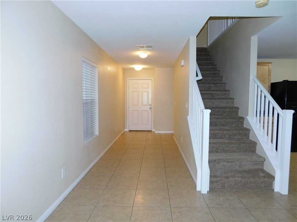 9210 Valley Ranch Ave - Photo 2 of 26