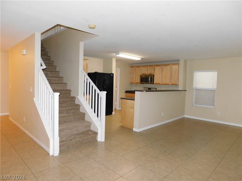 9210 Valley Ranch Ave - Photo 3 of 26