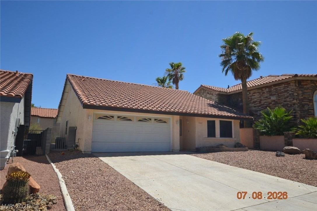 8661 Portofino Ct - Photo 2 of 15