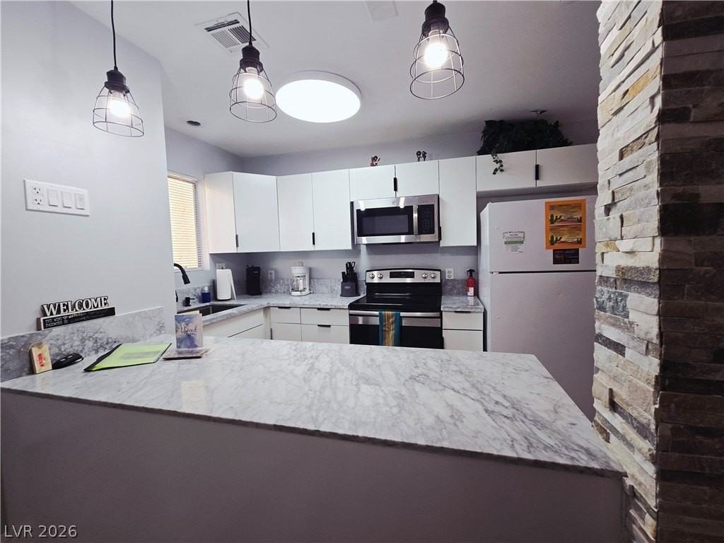 5045 Spencer St #B - Photo 6 of 19