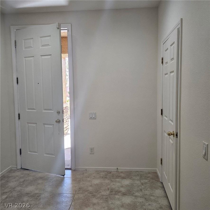 10922 Moonbeam Glow Ln - Photo 4 of 17