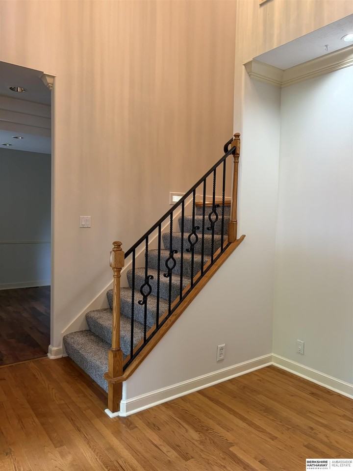 16767 J Cir - Photo 3 of 27