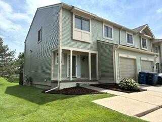 671 Liberty Pointe Dr - Photo 2 of 23
