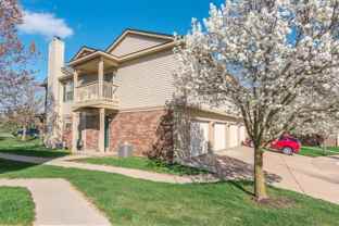 212 Commons Ct - Photo 1 of 1