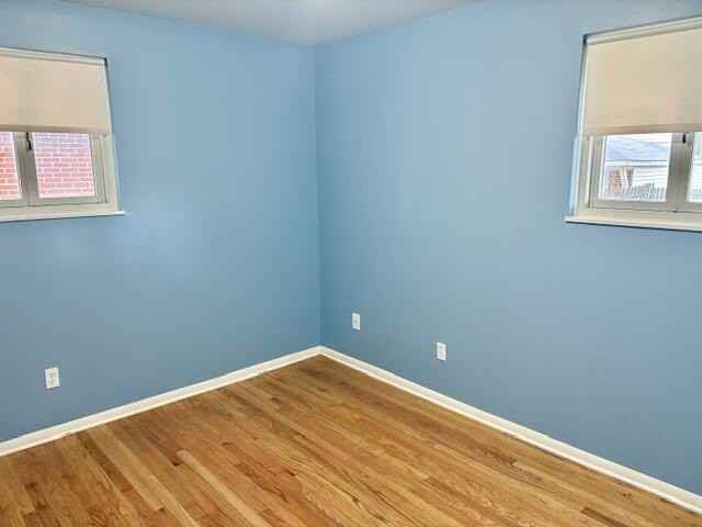 15435 Bainbridge St - Photo 6 of 15
