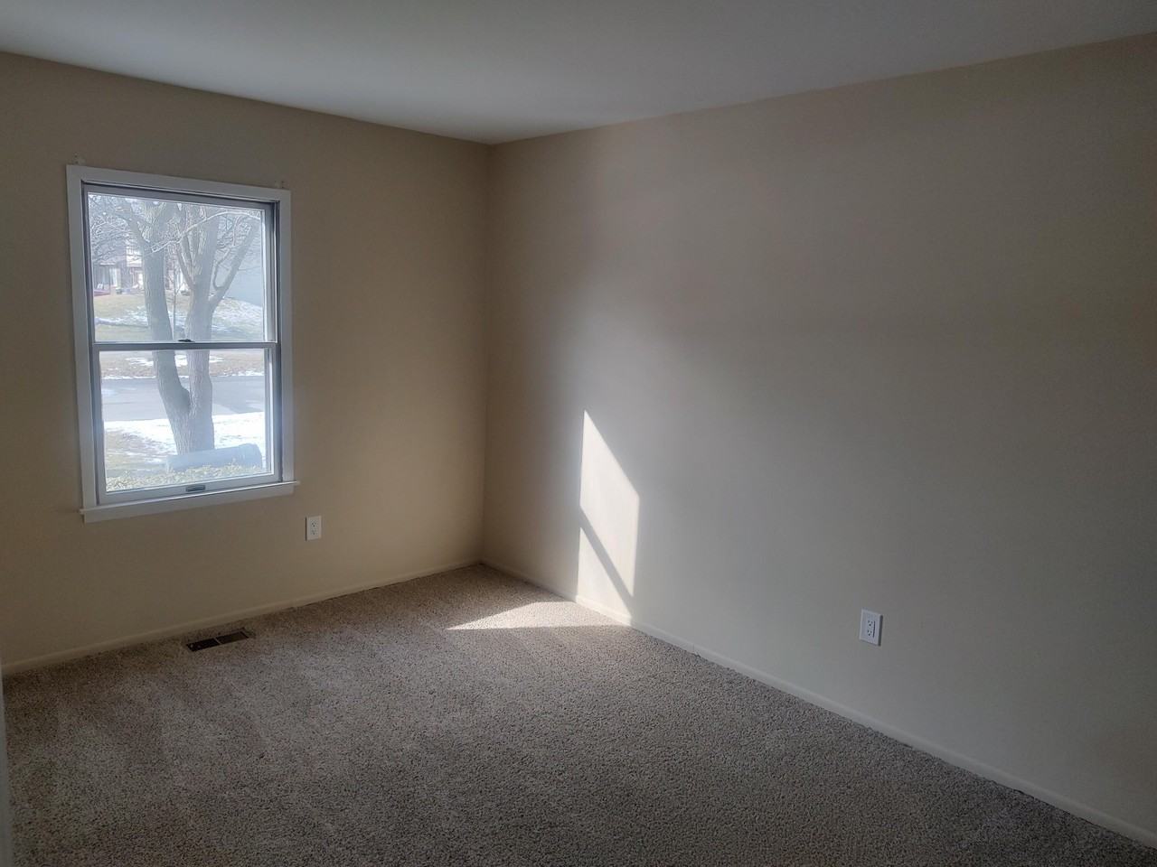 23402 Cranbrooke Dr - Photo 7 of 11