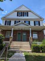 featured image of 829 N Main Ave
