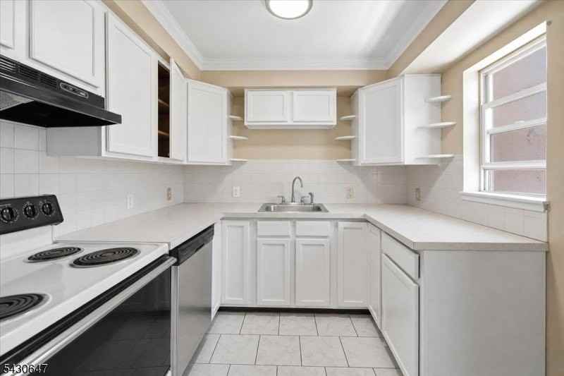 89 Main St #2 - Photo 5 of 16