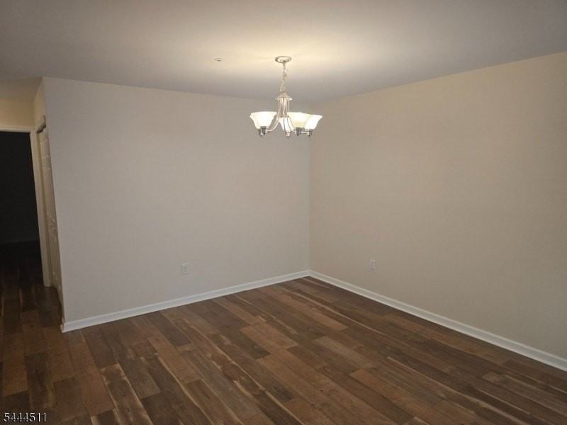 183 Potomac Dr - Photo 5 of 12