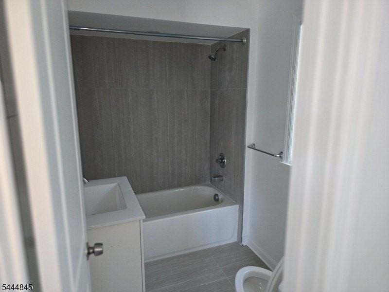50 Elm Rd - Photo 4 of 20