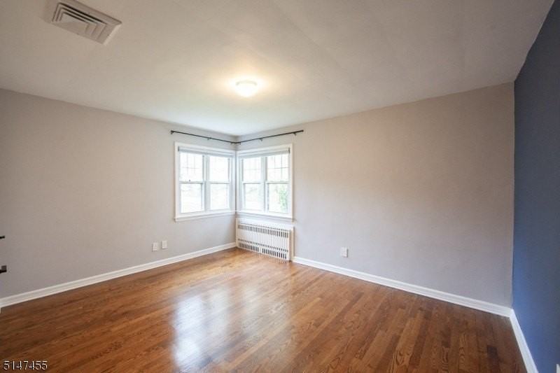 30 Chestnut Hill Pl - Photo 3 of 14