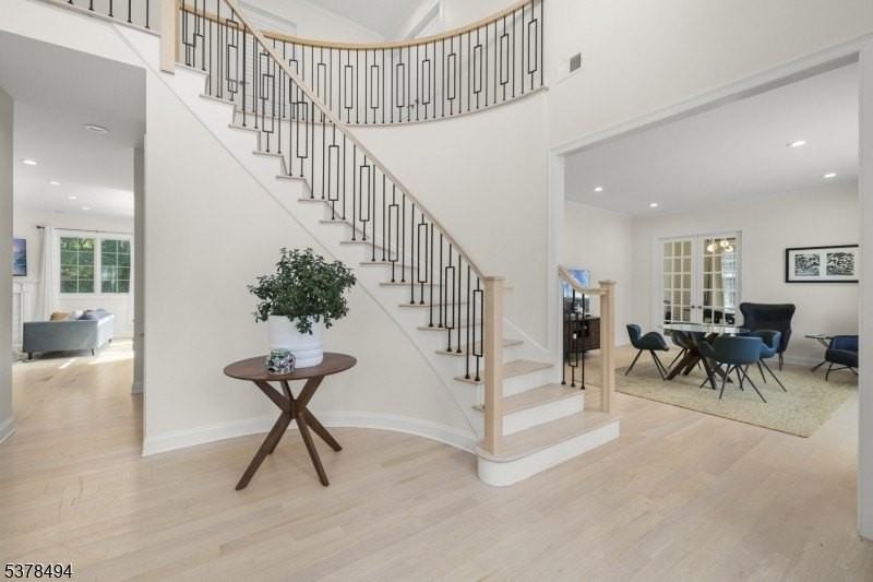 20 Woodfern Rd - Photo 5 of 46