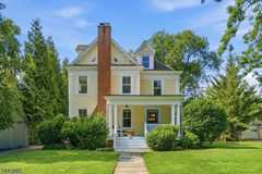 40 Oakwood Ave - Photo 1 of 1