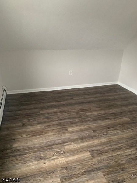 233 Pine St - Photo 6 of 19
