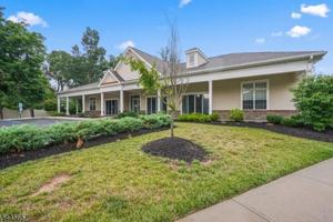 featured image of 723 Lorhan Dr