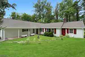 featured image of 62 Gaston Rd