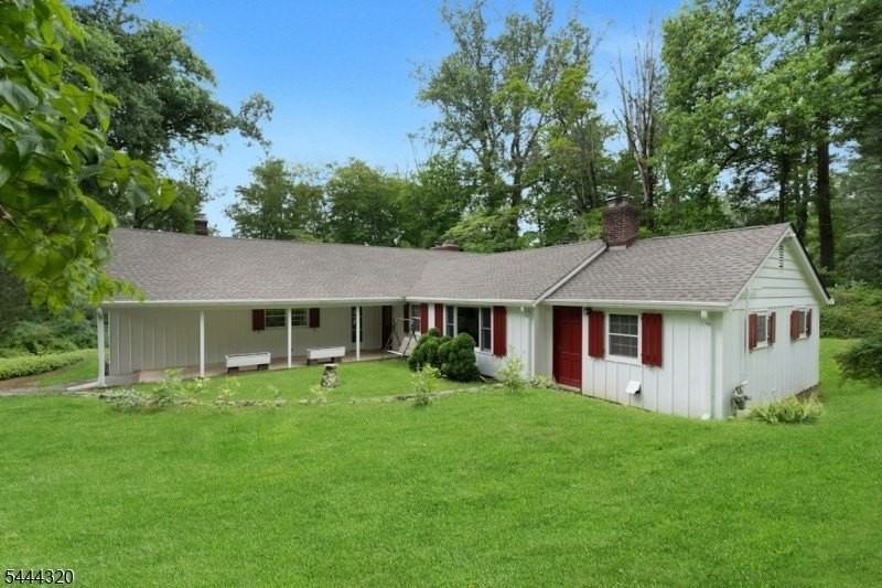62 Gaston Rd - Photo 2 of 32
