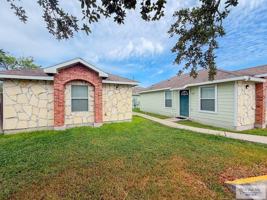 featured image of 3402 S Arroyo Park Ln #3