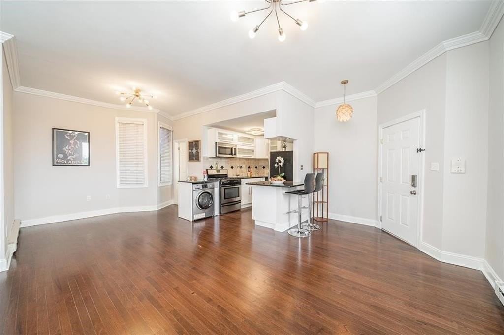 372 Communipaw Ave #4L - Photo 3 of 18