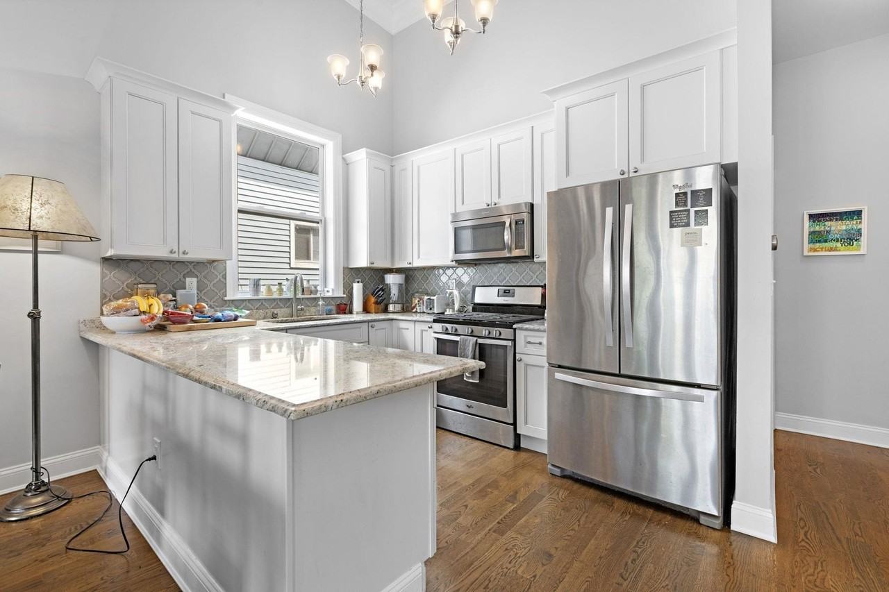 61 Reservoir Ave #3 - Photo 5 of 17