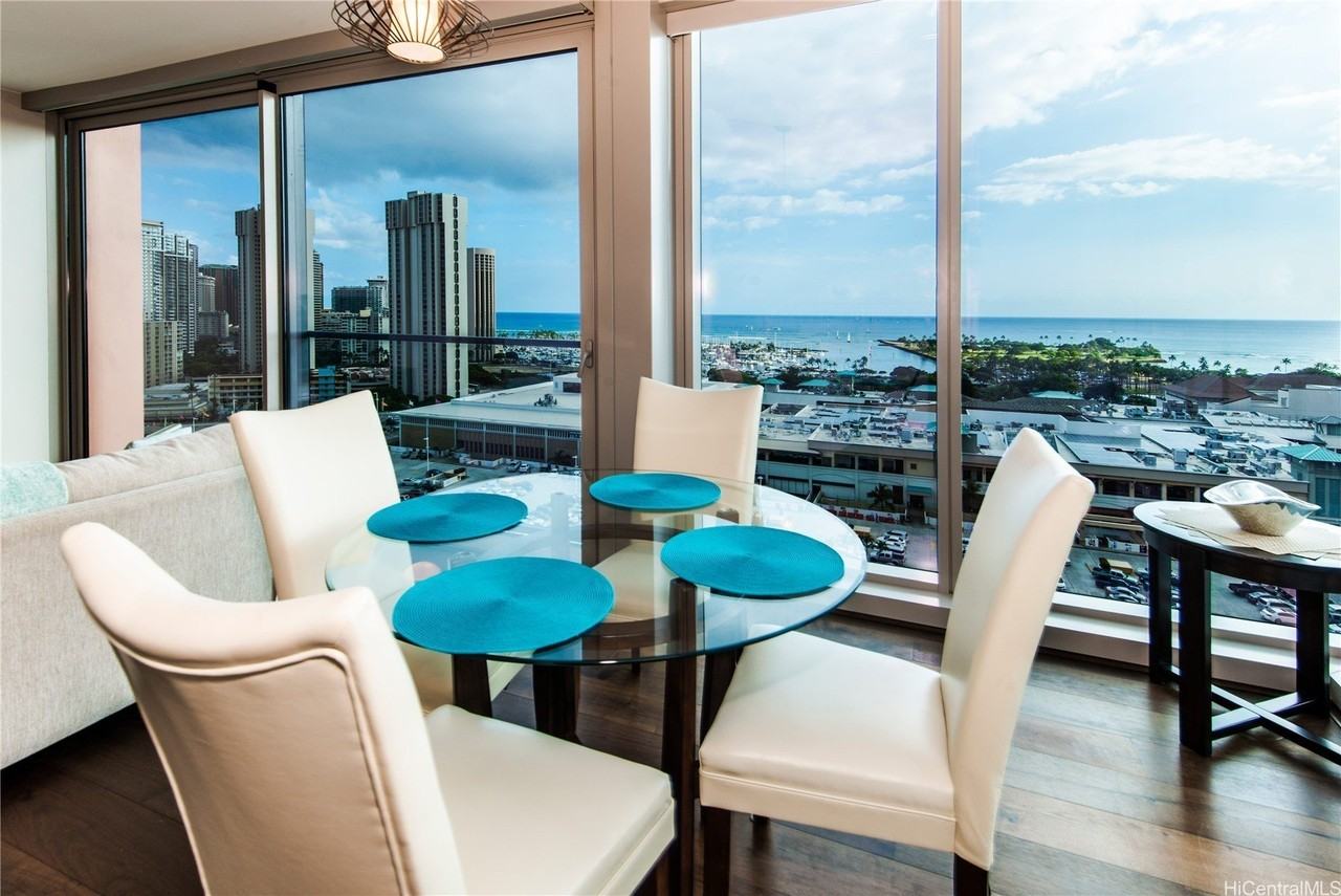 1555 Kapiolani Blvd #1507 - Photo 3 of 21