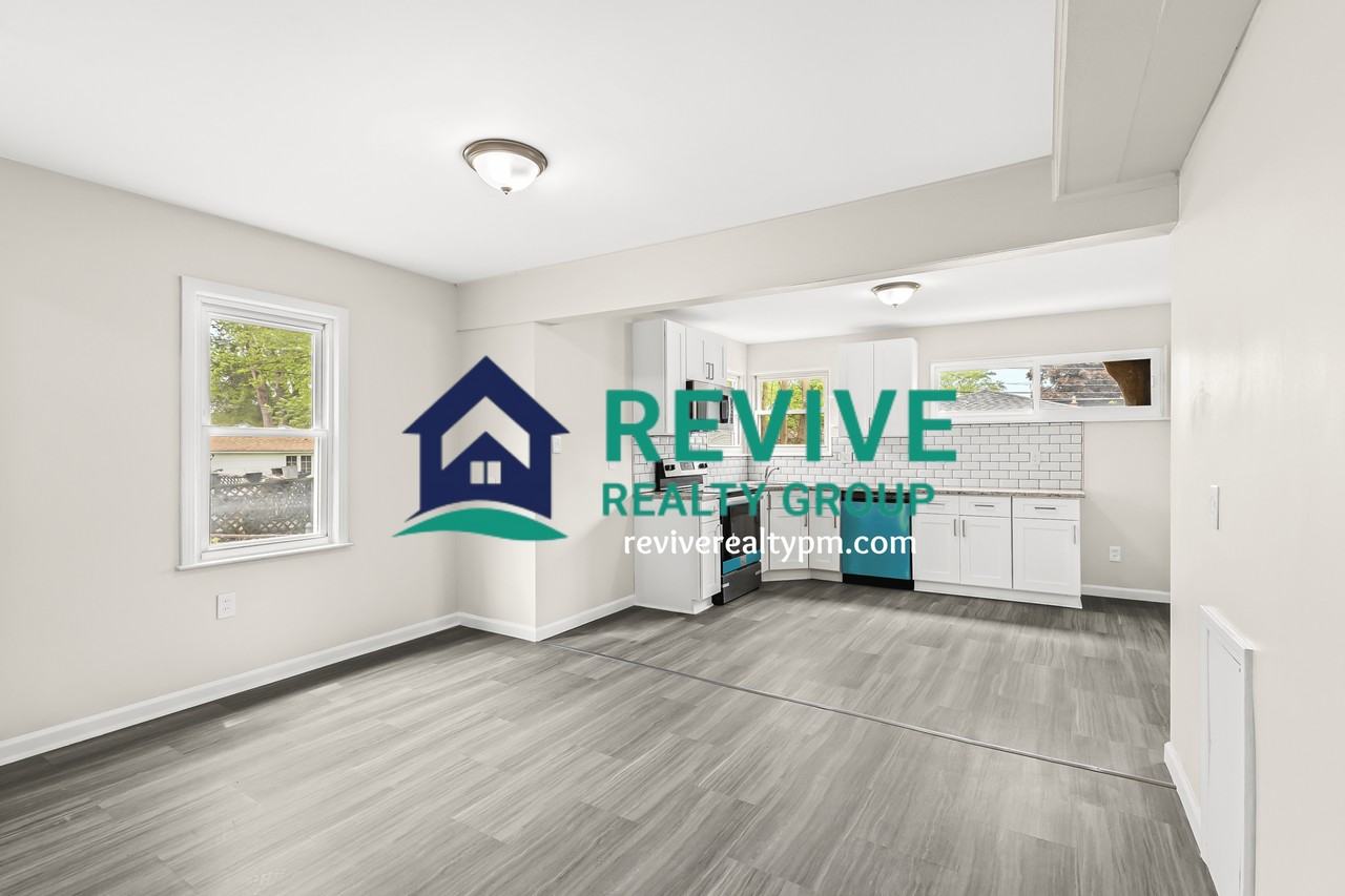 20481 Delaware Ave #1 - Photo 6 of 19