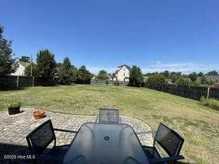 200 Zonnie Ln - Photo 3 of 18