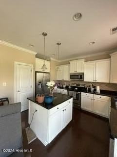 200 Zonnie Ln - Photo 7 of 18