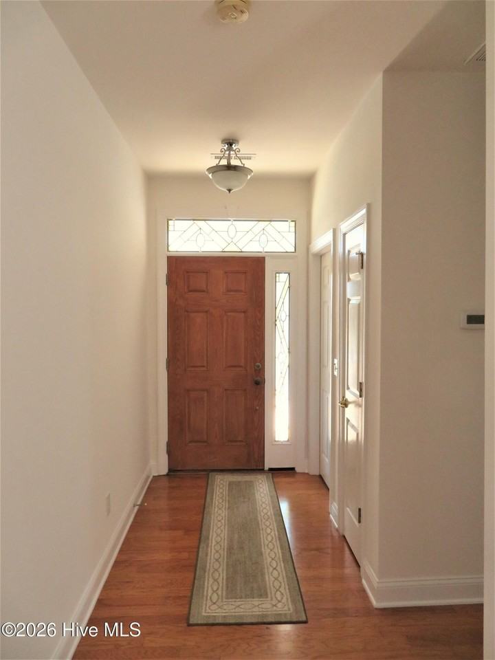 1023 Garden Club Way - Photo 5 of 24