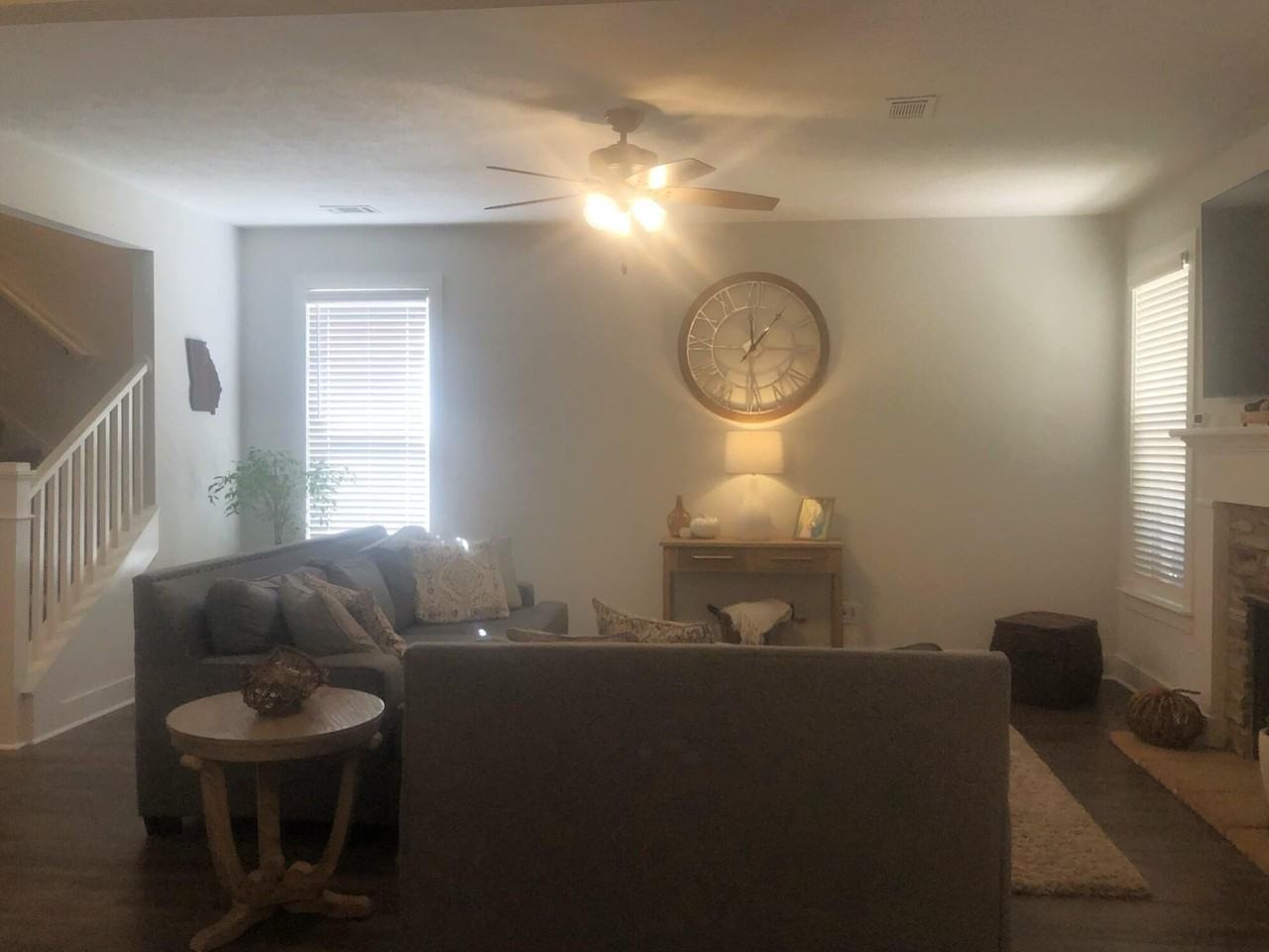 7087 Hanford Dr - Photo 5 of 19