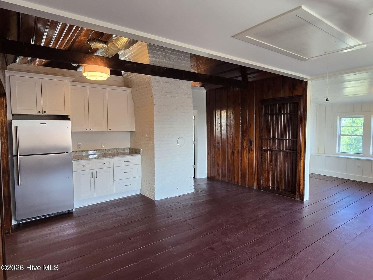 228 Craven St #4 - Photo 2 of 19