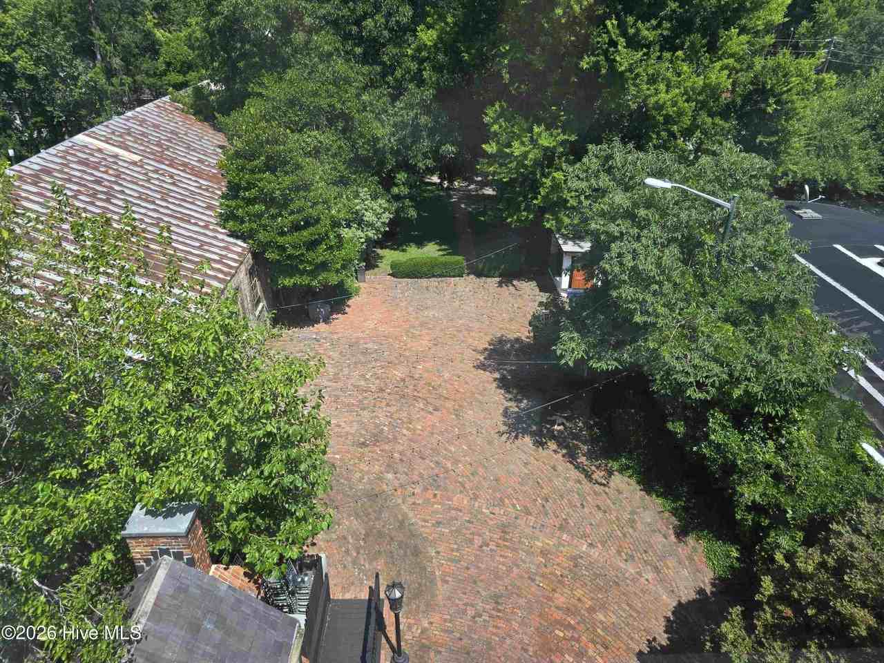 228 Craven St #4 - Photo 6 of 19