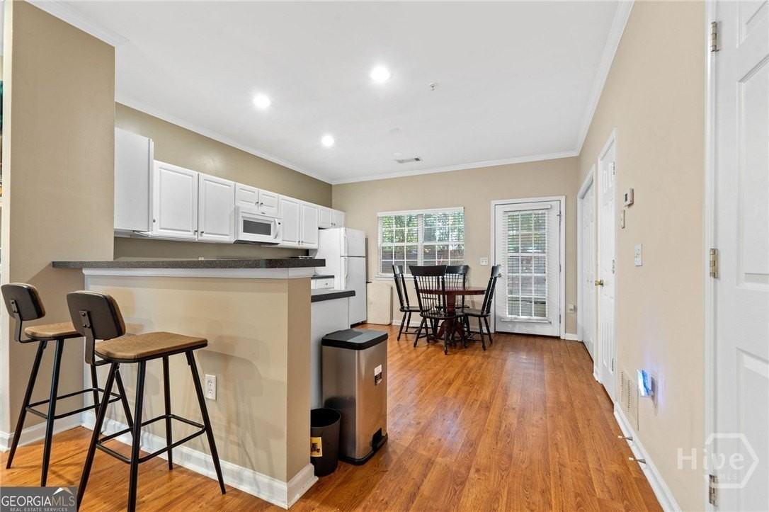 205 Woodstone Dr #17 - Photo 3 of 14