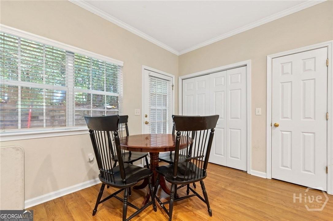 205 Woodstone Dr #17 - Photo 4 of 14