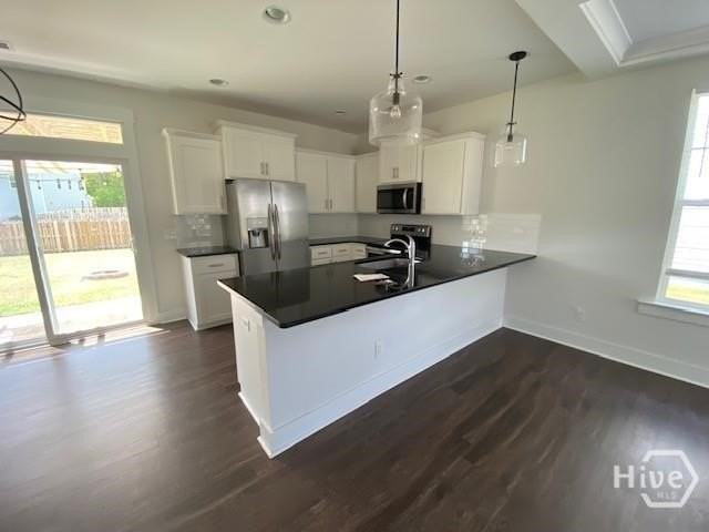 116 Whitaker Way N - Photo 4 of 19
