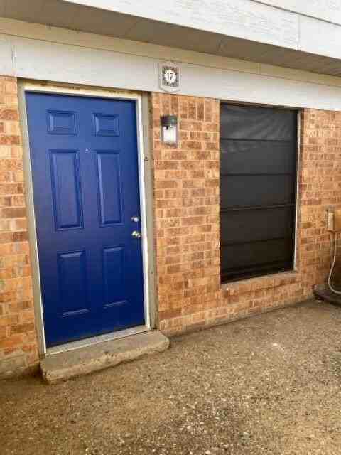2602 82nd St #9 - Photo 5 of 41