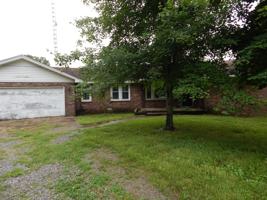 featured image of 2216 Dyke Rd