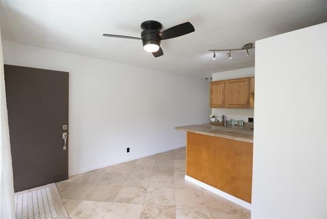 2136 Konou Pl #206 - Photo 5 of 19