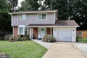 featured image of 5012 Gainsborough Dr