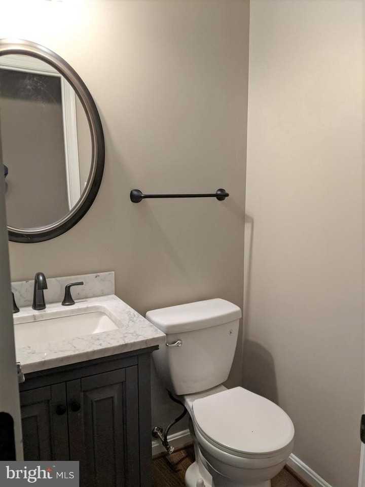 4850 Slatestone Ct - Photo 7 of 13