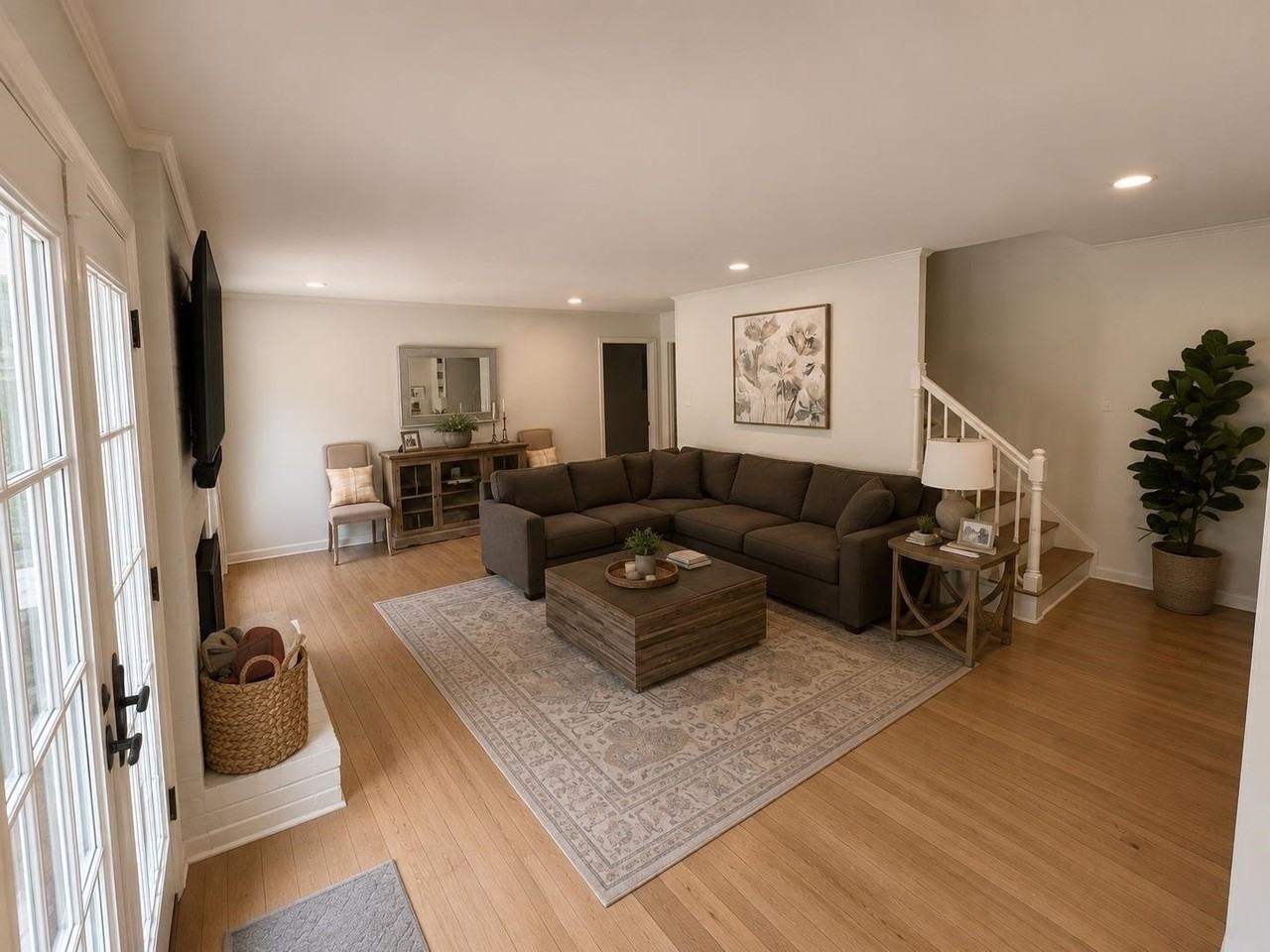 6680 Corsica Dr - Photo 5 of 13