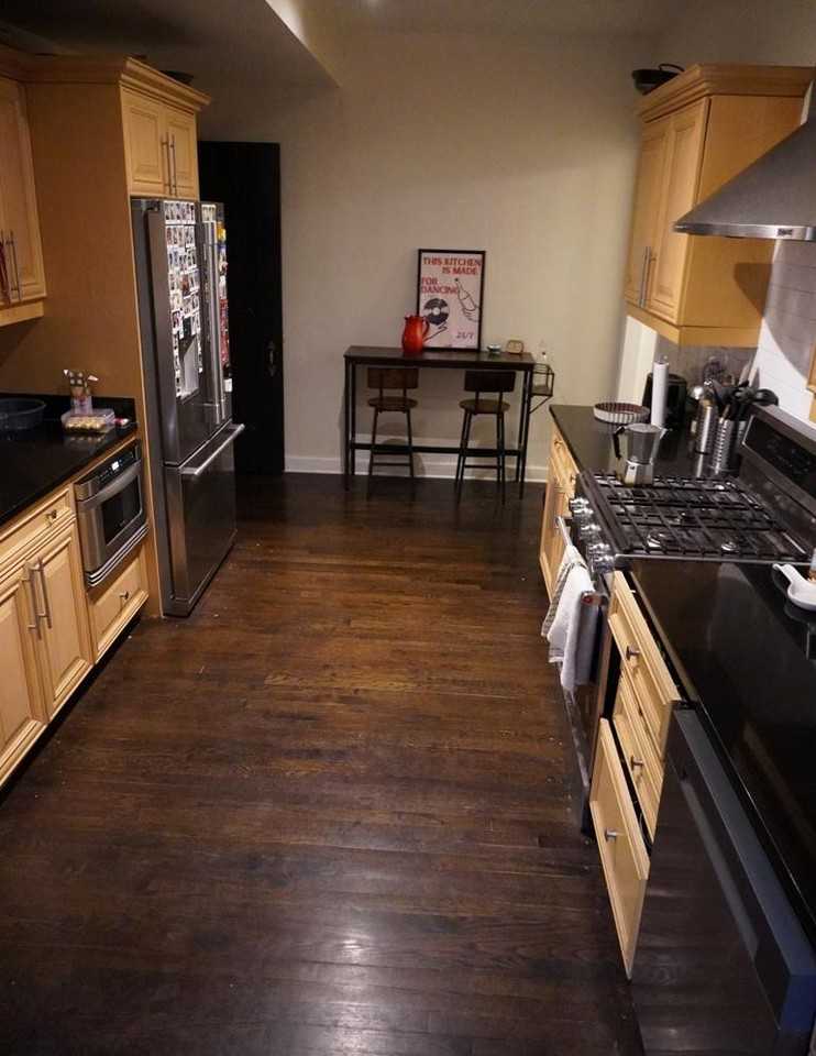 530 W Stratford Pl - Photo 4 of 10