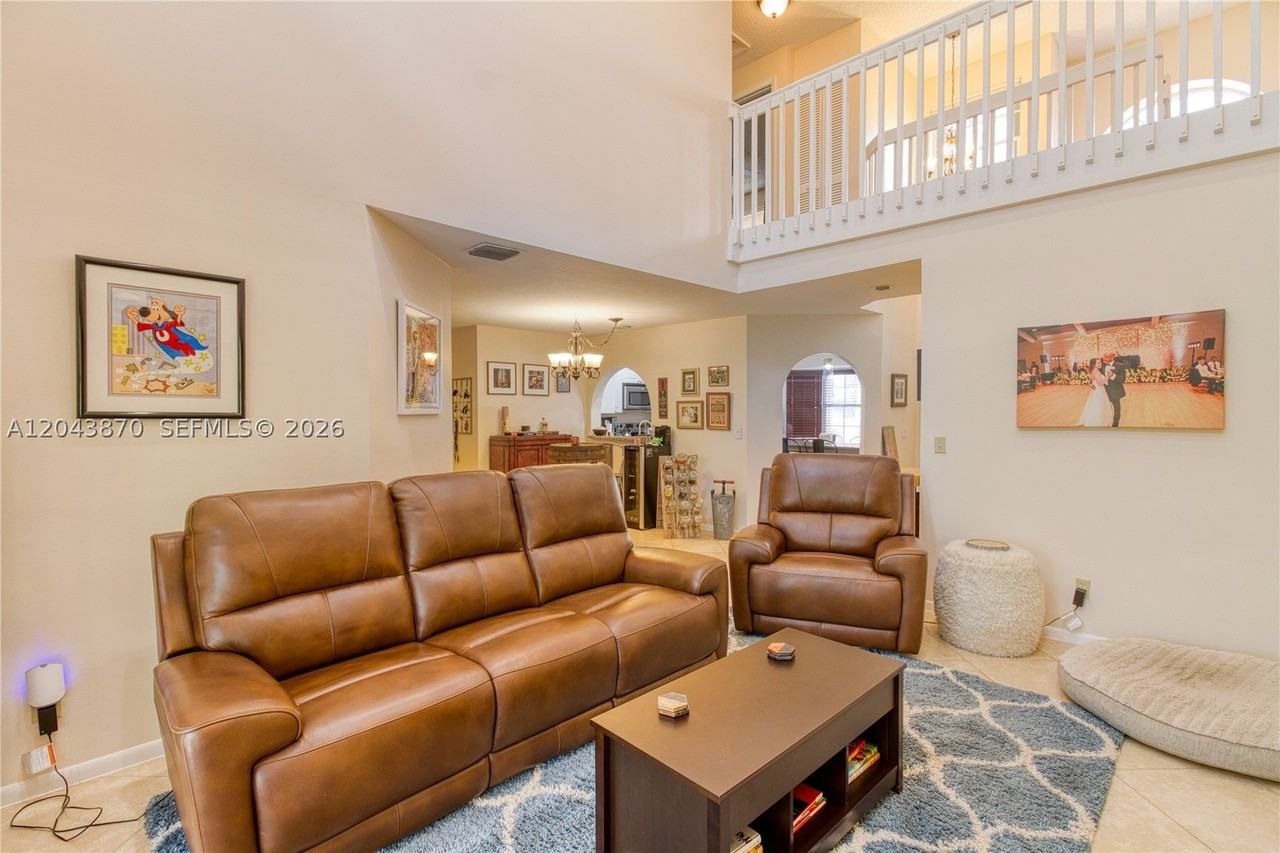 11415 Lakeview Dr #2D - Photo 6 of 39